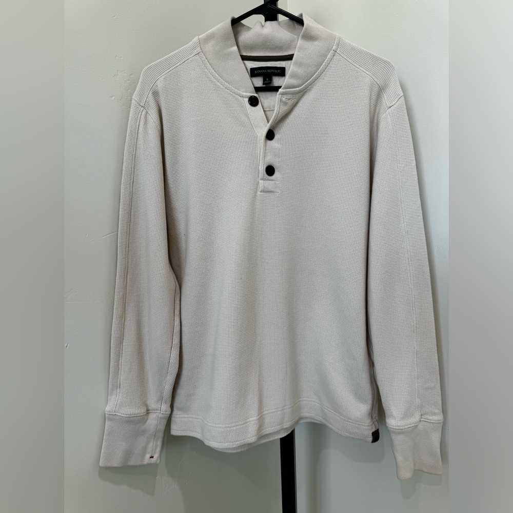 Men’s banana republic thermal sweater/top size small